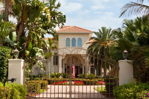 Housing Options in Florida's Retirement Communities