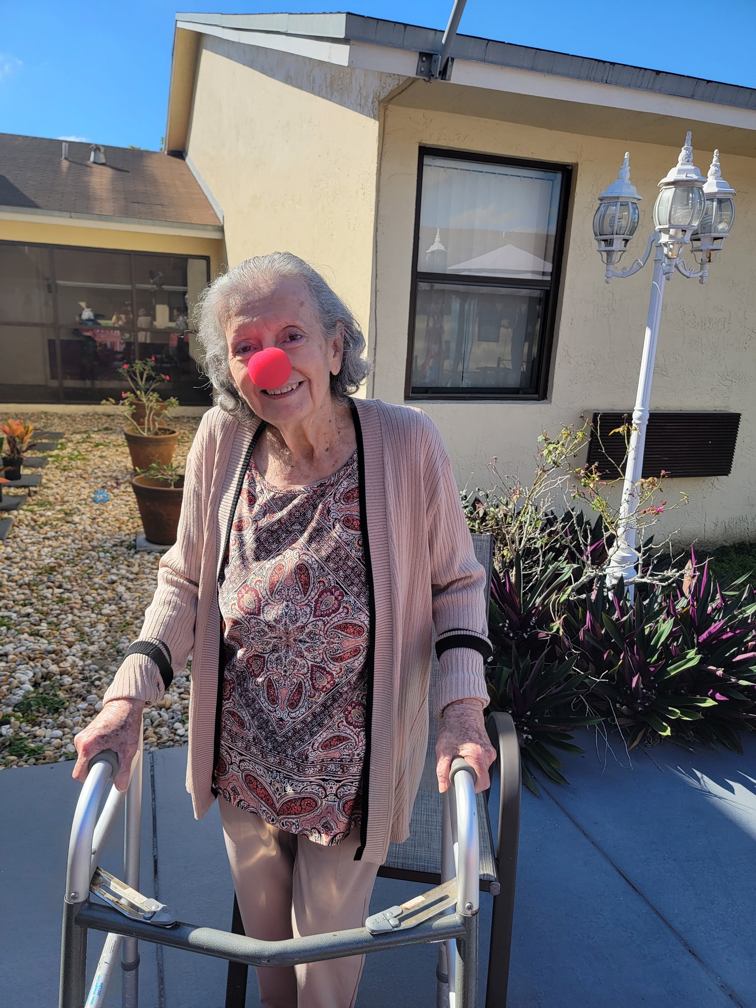 happy resident at sunny hills florida keys